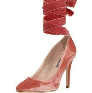 Sarah Jessica Parker Ania w/ankle ribbon heel